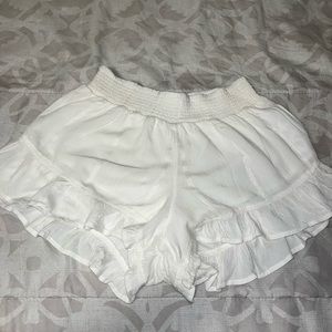 NWT Volcom Coco smocked short